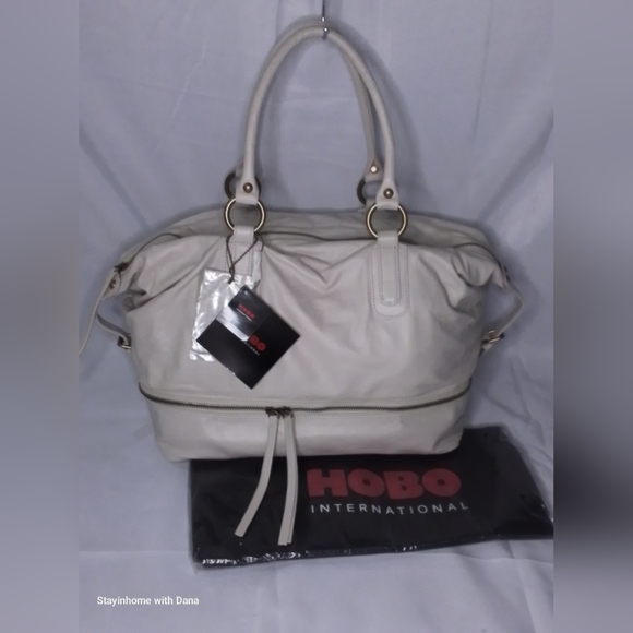 HOBO Handbags - Nwt Womens HOBO International Oyster Escape Leather LARGE SATCHEL Bag Purse